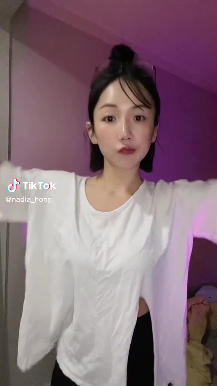 나디아 홍 Nadia Hong (@nadia_hong) 's videos with 오리지널 사운드 - 나디아 홍 Nadia Hong