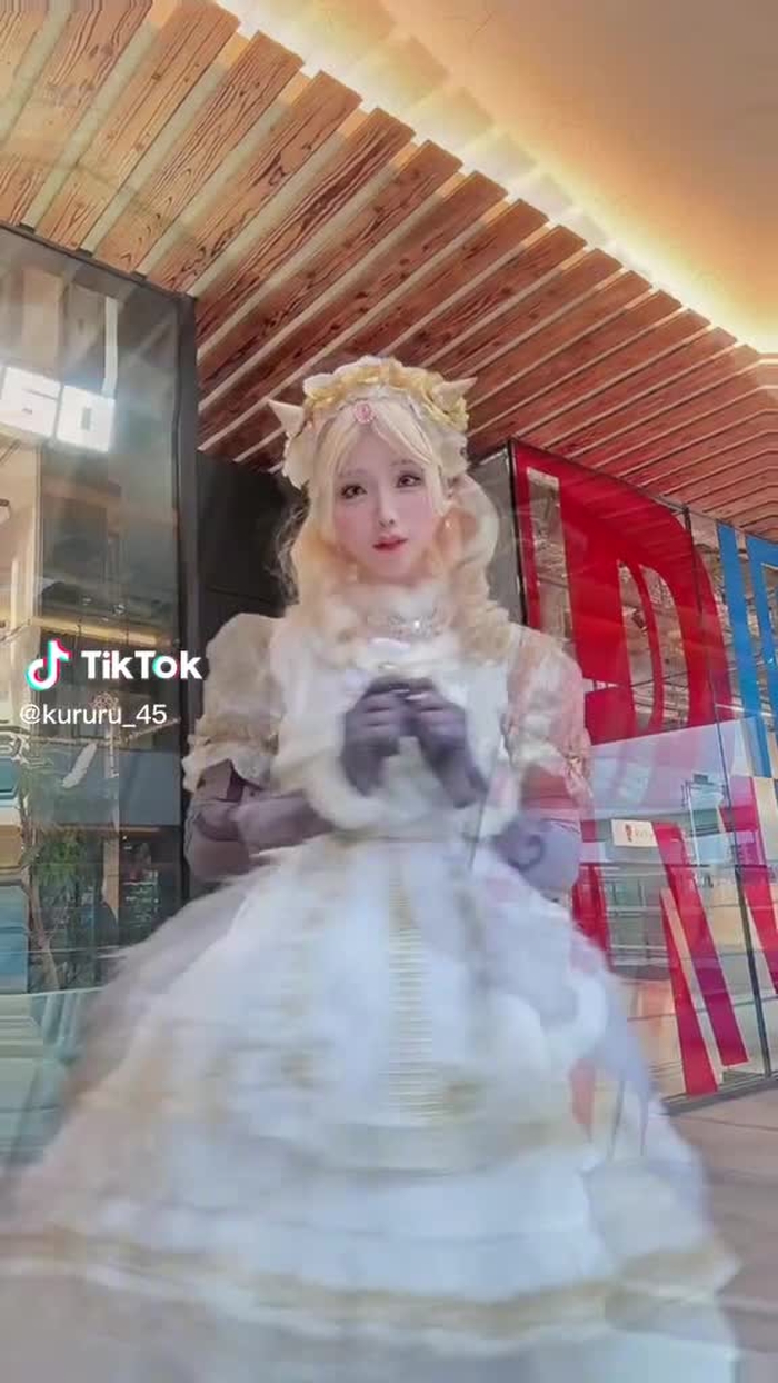 名古屋で #第五人格 のオフラインイベントに出演させて頂きました🎄 #少女 #悪の源 #コスプレ #identityv #cosplay