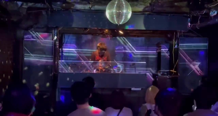 ちぃ𓆩👾𓆪30とな31コミケ chimenko