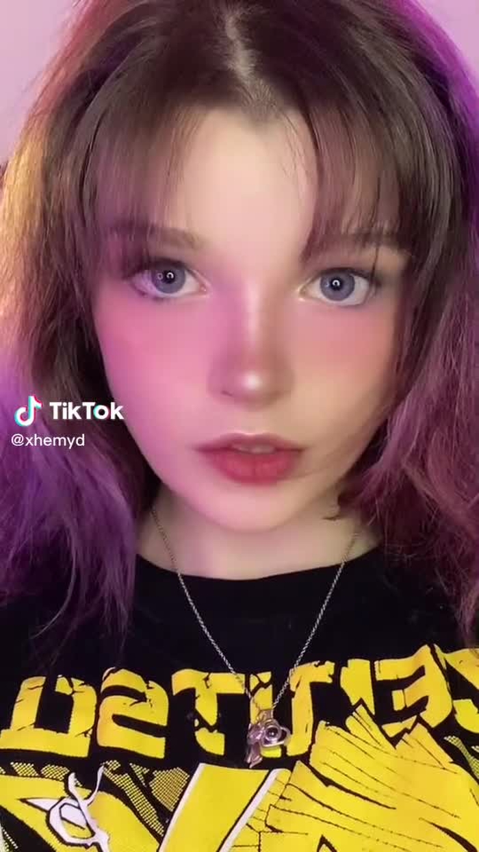 xhemyd 33