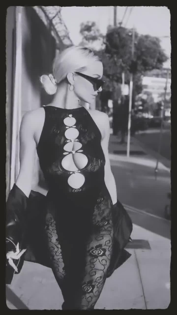 Lindsey Pelas LindseyPelas 3