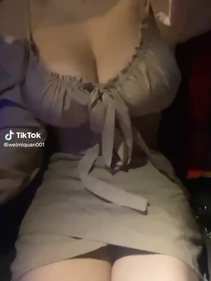 微密圈分享群→https://t.me/ laowangjiazhu 点击主页链接进群 #blackstockings #stockingl... 20