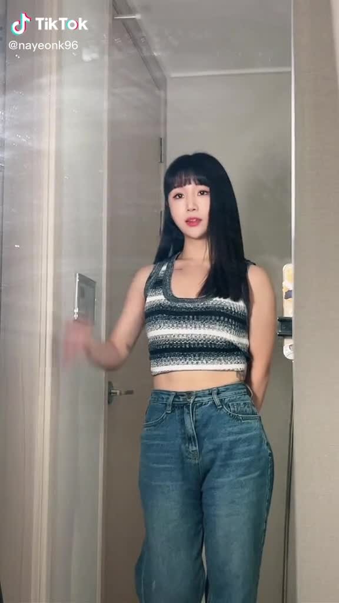 Jiggle Jiggle 😳 #dance #jigglejiggle