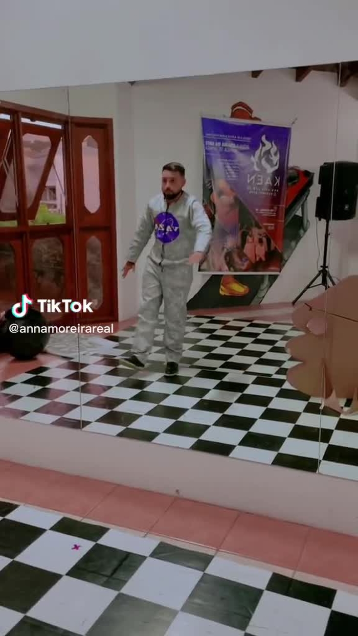 Só para deixar registrado aqui a minha primeira atuação com a turma de...