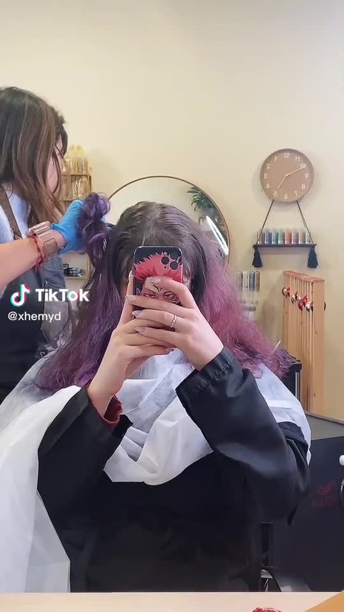 NEW HAIR WHO’S THIS with Milo 😂🤍 BY HairStudio7 #cosplay #cosplayer ...