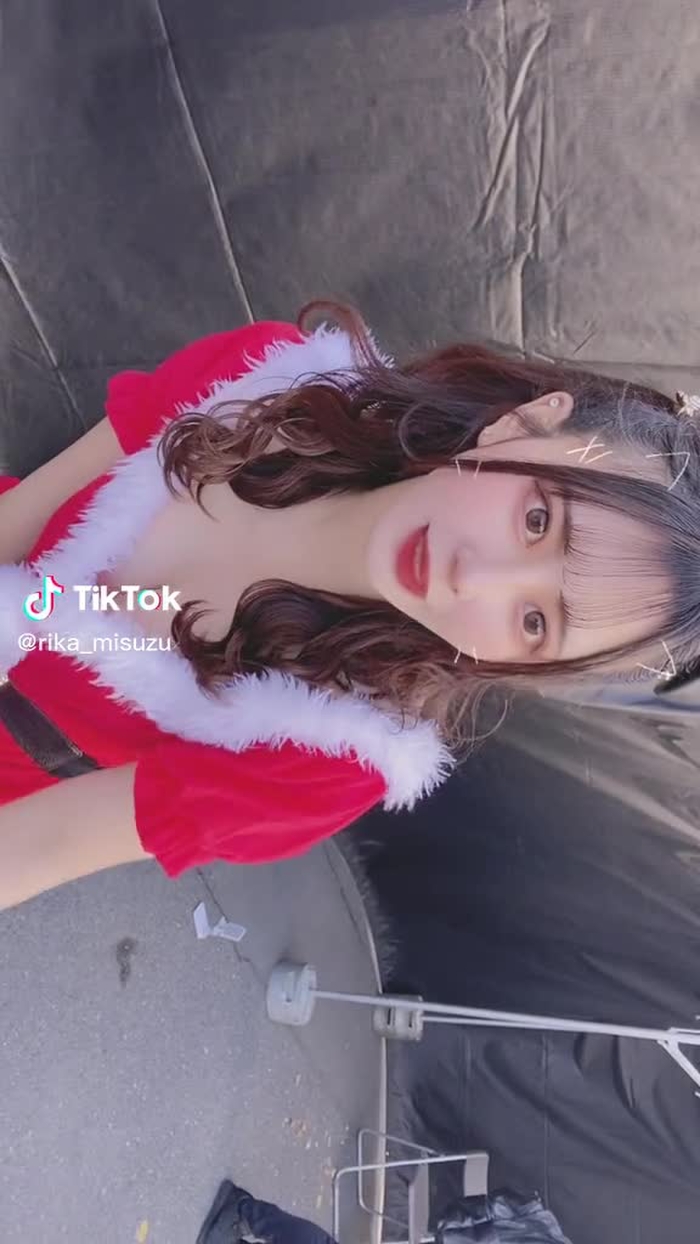 男の人サンタコス嫌いじゃないって本当？🥺#おすすめ#クリスマス#サンタコス#おすすめのりたい