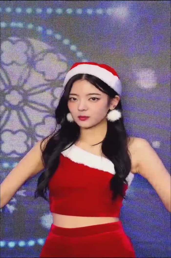 ITZY YUNA 신유나 ITZY_twt_YUNA