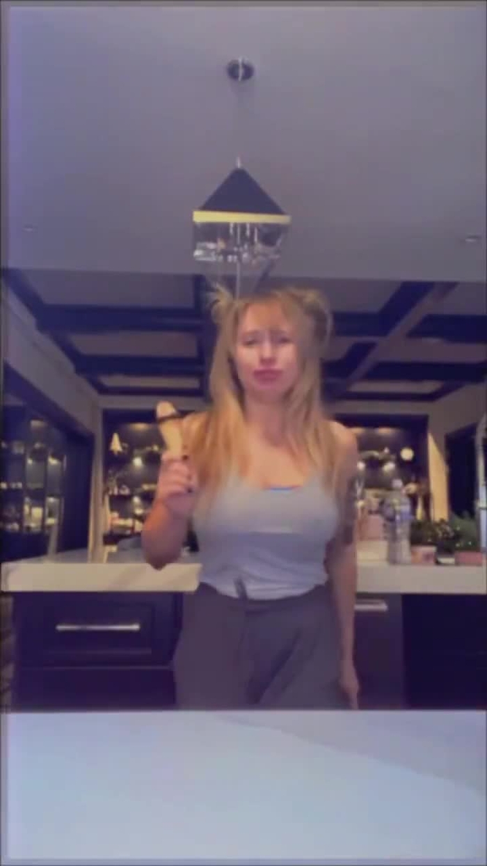 Liz Katz LizKatzOfficial 2