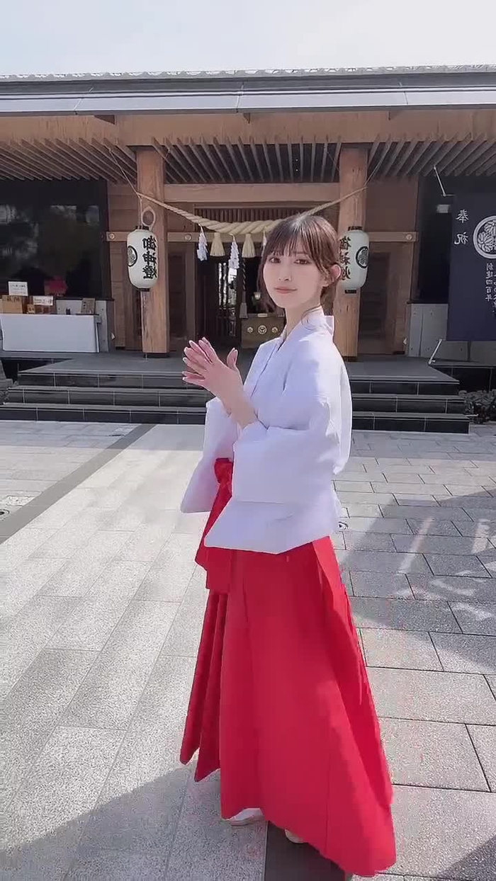 璃波🦋 rinamini 4