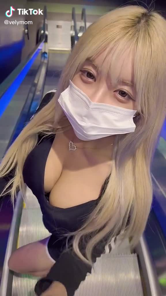 머리색 추천 해주면 좋은 일 생김 🖤