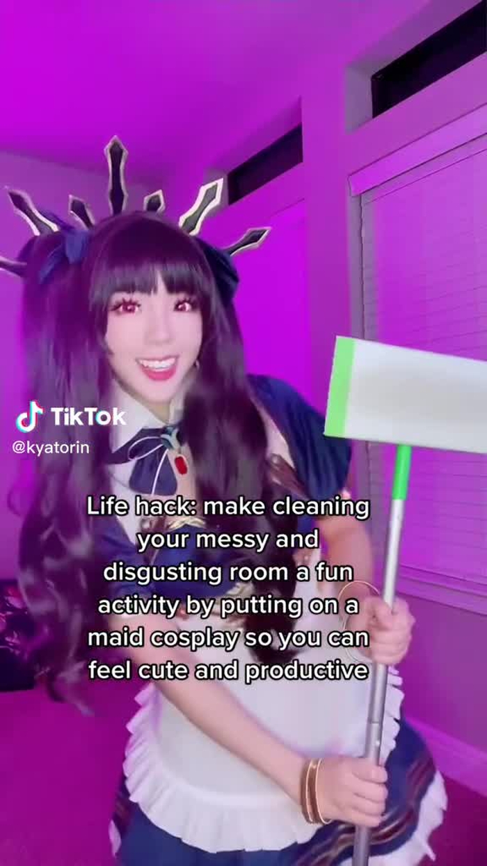 How about for 2023 you finally clean your room 😠 #maidcosplay #ishtar...