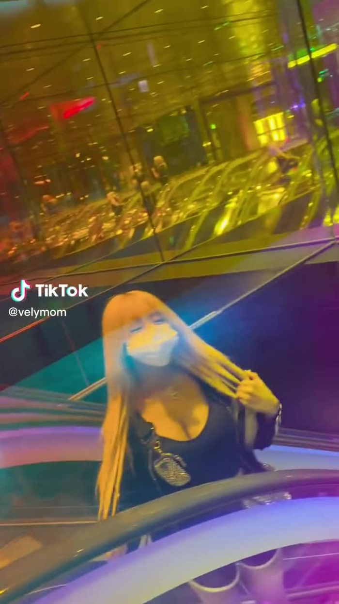 춤 틀려서 불만인 블리맘