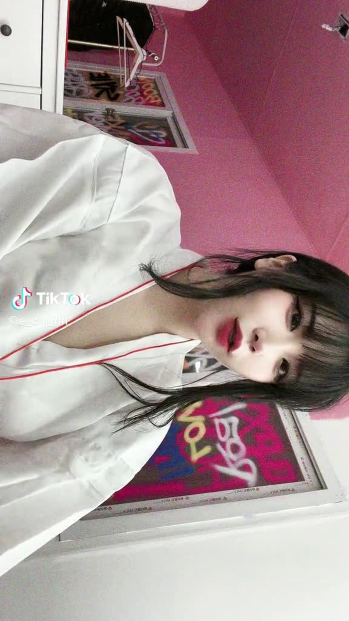 클쓰마쓰는 지났지만...오랜만에 라이브로 놀까?!?#fyp #추천 #cosplay #라이브 1