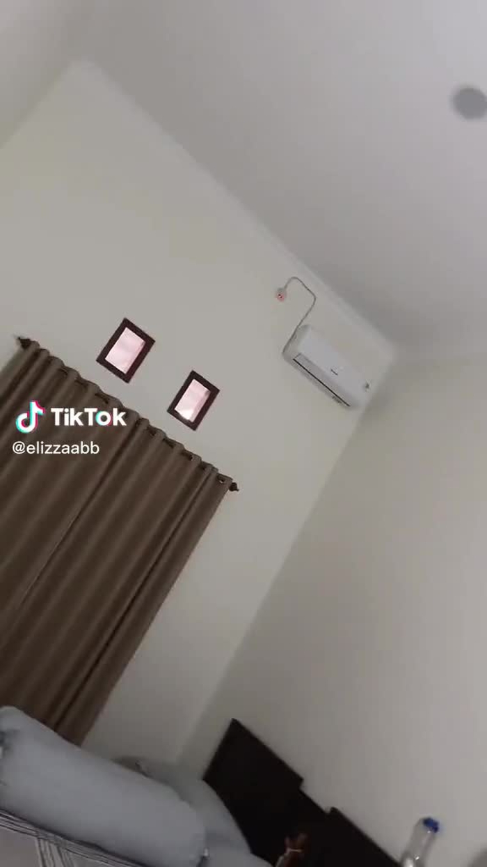 E (@elizzaabb) 's videos with pak cu pak cu pakyu - Gofunn | Presheats 1
