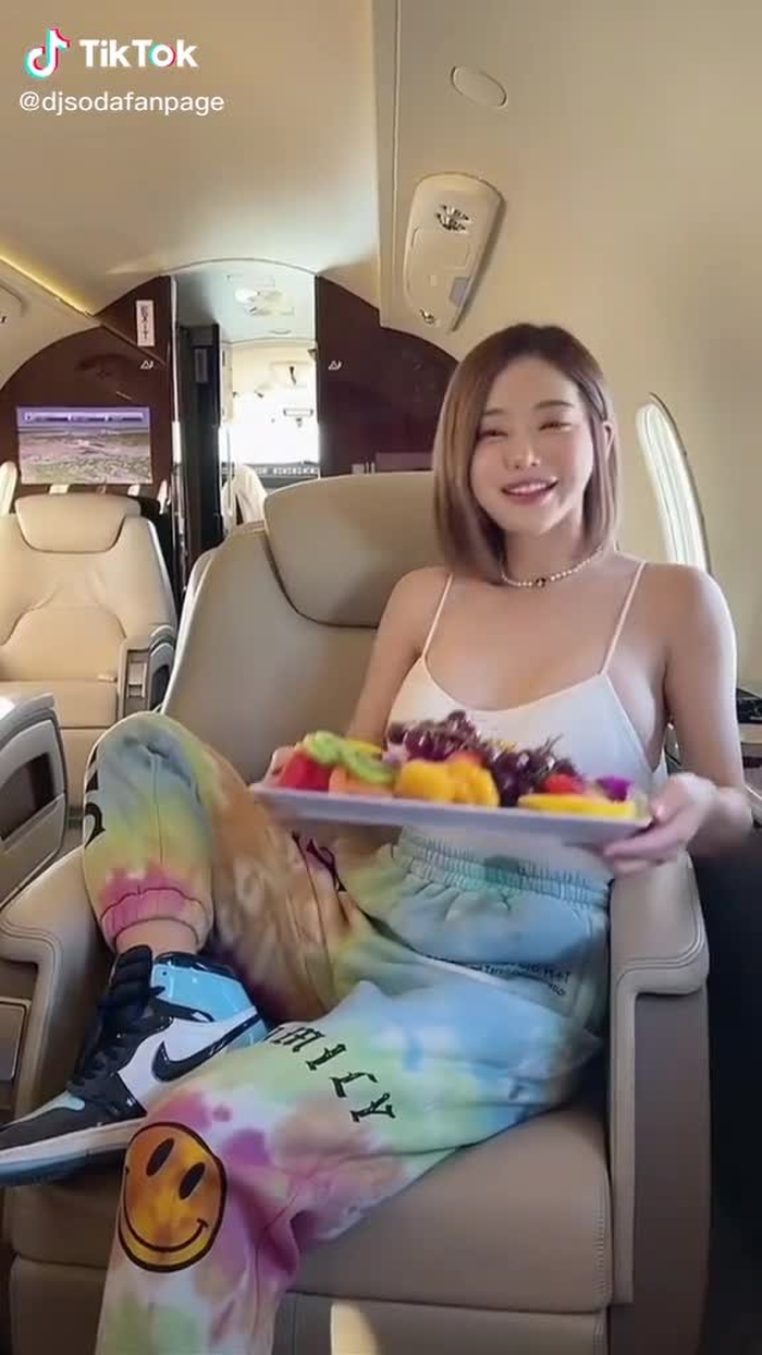 @neena_1995