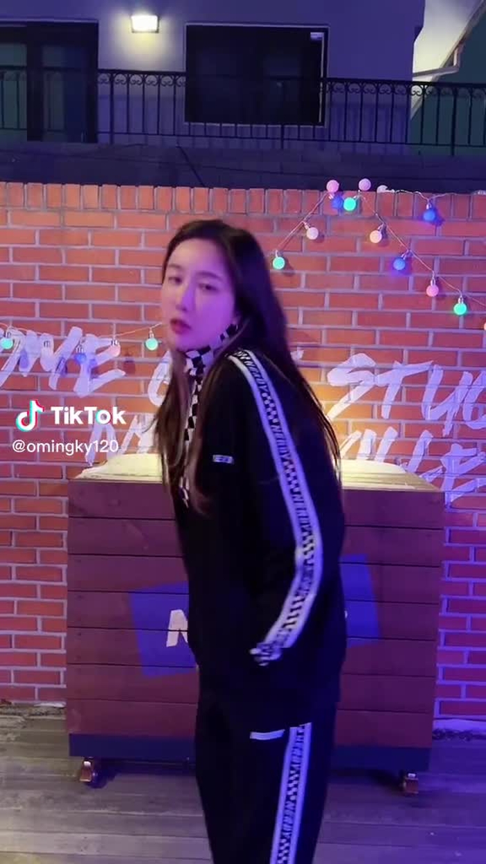 눈 좀 맞자⛄️ #오아희 #nerdy #오밍키#오밍키#널디트랙 #널디뉴이어파티 #연말파티