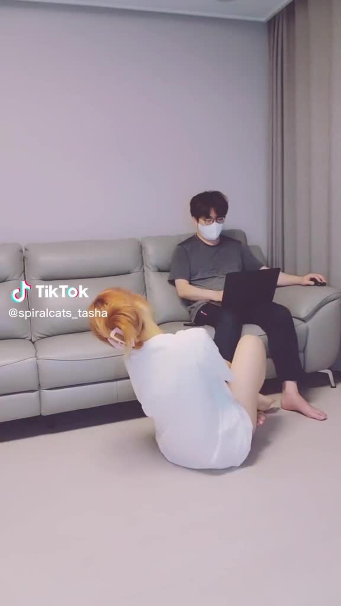 여보야 나랑 놀아!