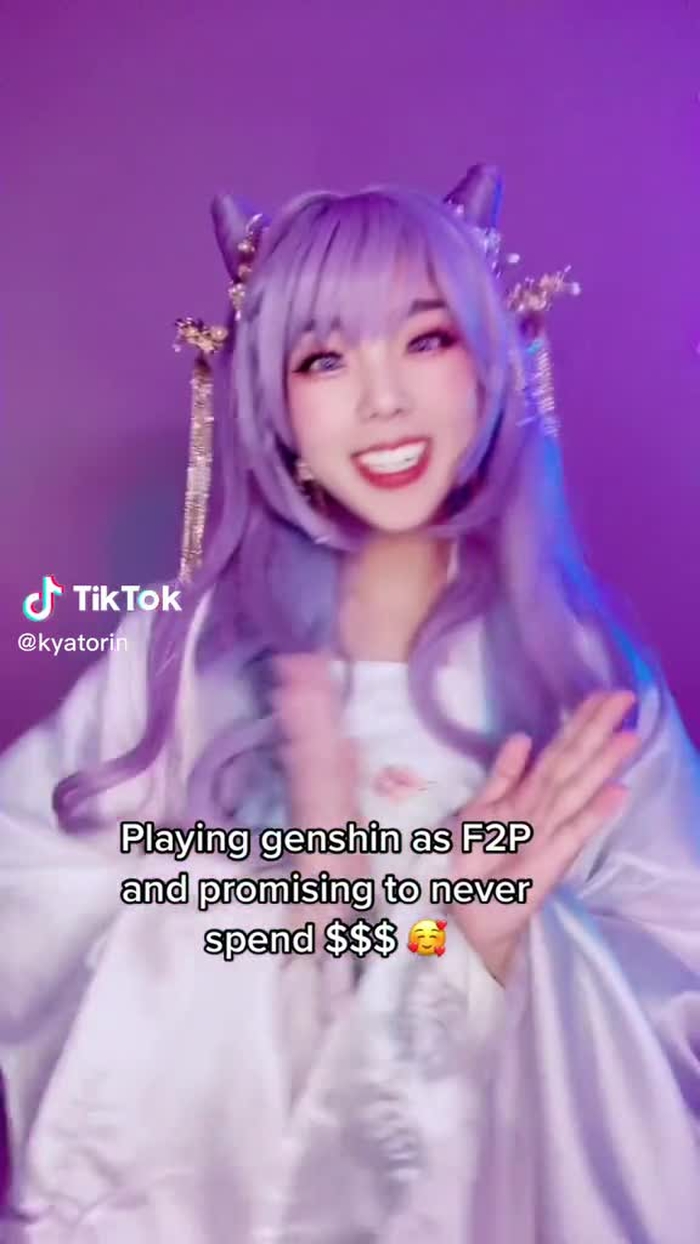 Credit card-chan noooo 😭 #keqing #keqinggenshinimpact #keqingcosplay ...