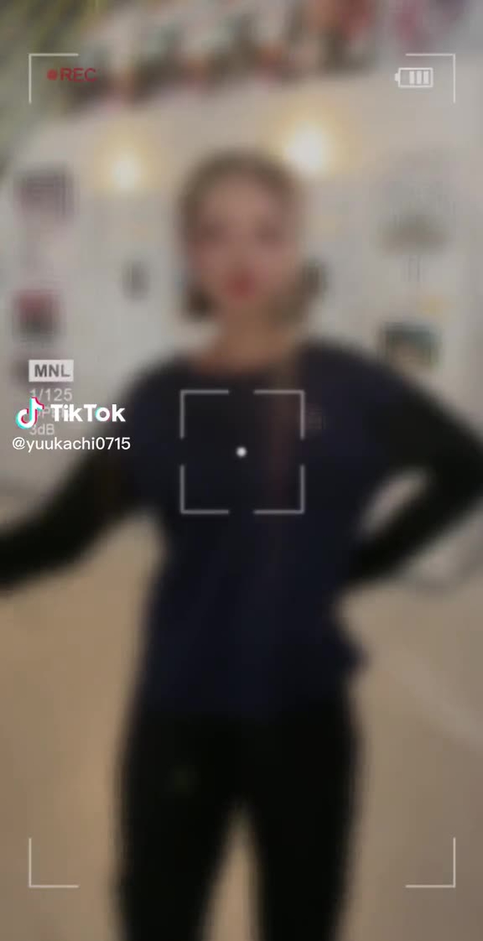 TWICEのモモに似てるって言われてバズった事あります🍑💓 #TWICE #モモ #twicemomo #twiceonce #twic...