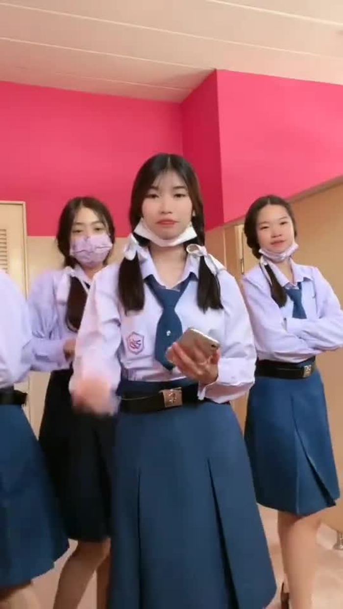 THAI-Student student13_thai 50
