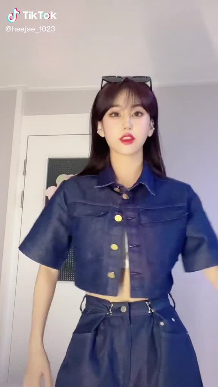 하트뉼러주고 댓글써줘 (◍•ᴗ•◍) ♥
