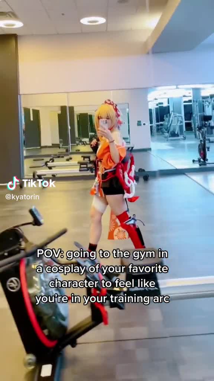 Gotta be creative because I absolutely hate working out ✌🏻 #cosplay #...