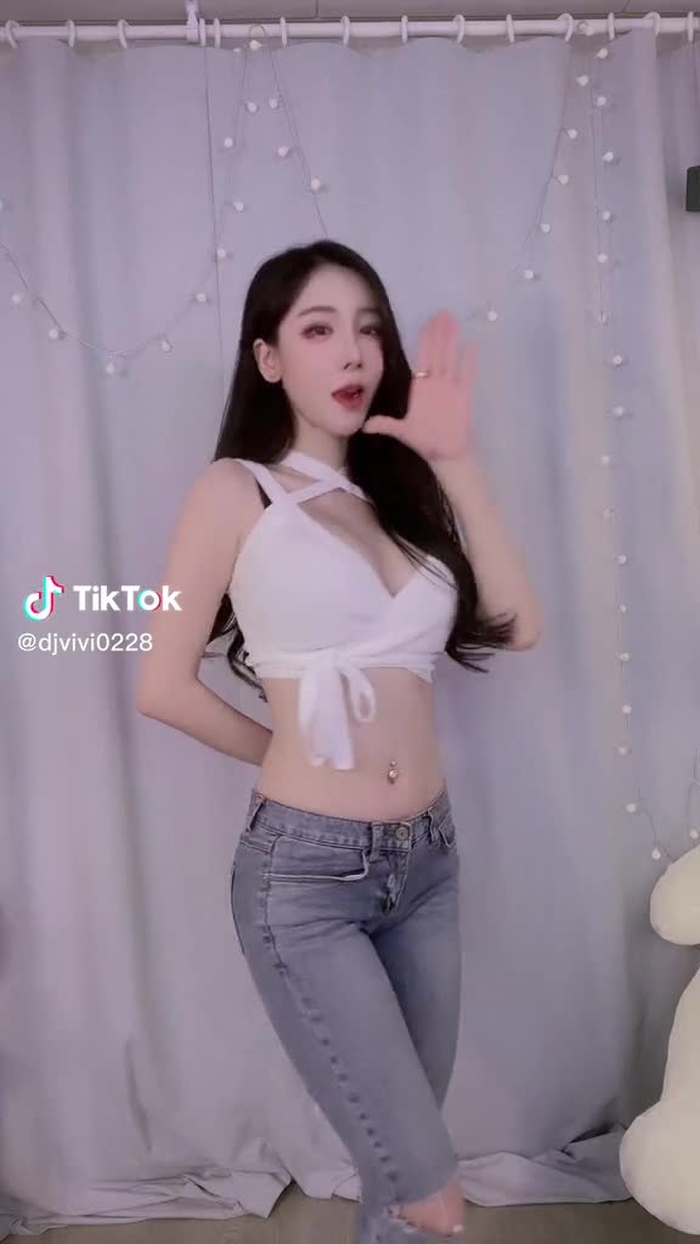 이시간에도 즐거울수 이짜나??!!!!😎#fyp #추천 #hottiktok #fypdancechallenge #댄스챌린지 #댄... 3