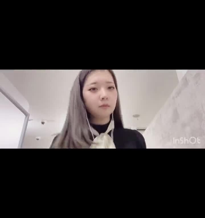 咲紅ふぁん🤍🐹🦭→1/14コンカフェ nextpys