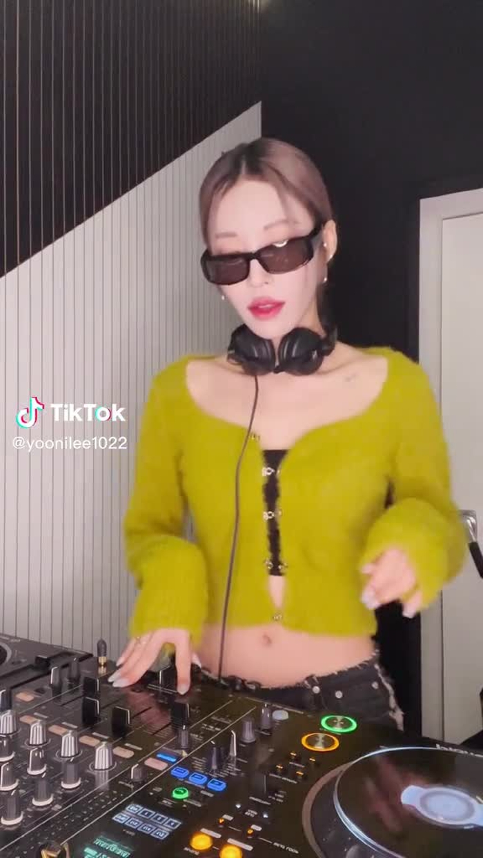 ✌️😃