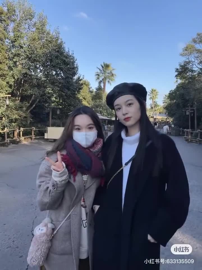 Simply Zhou Ye 周也 SimplyZhouYezi 2