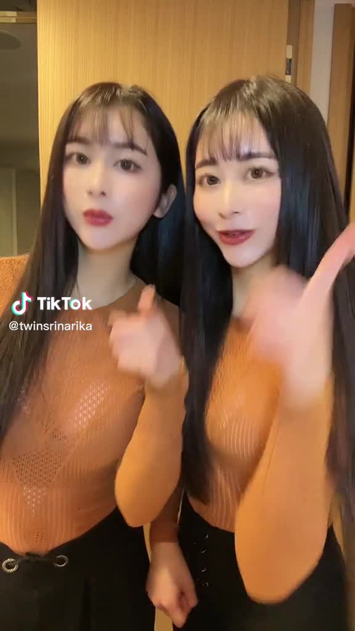 前髪作ったのだ👱‍♀️どうでしょう？ #双子 #twins