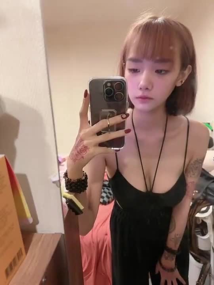 rina • naguts r_1_1111 7