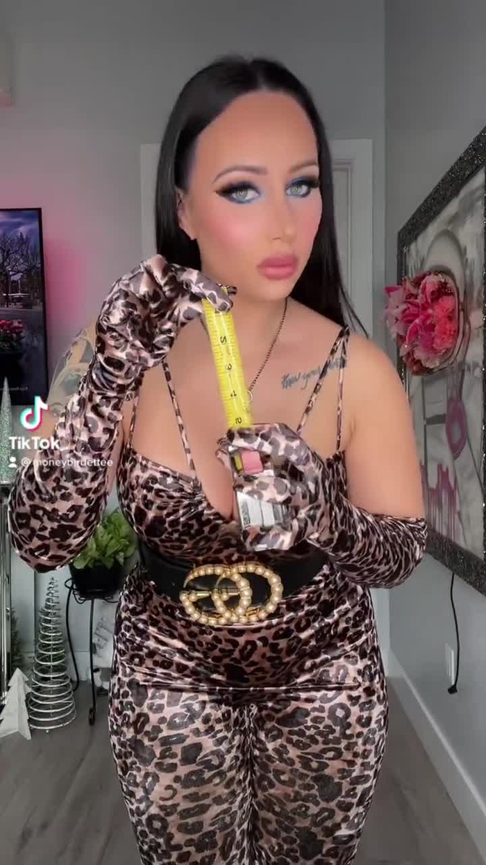 Dara Bella moneybirdette 22