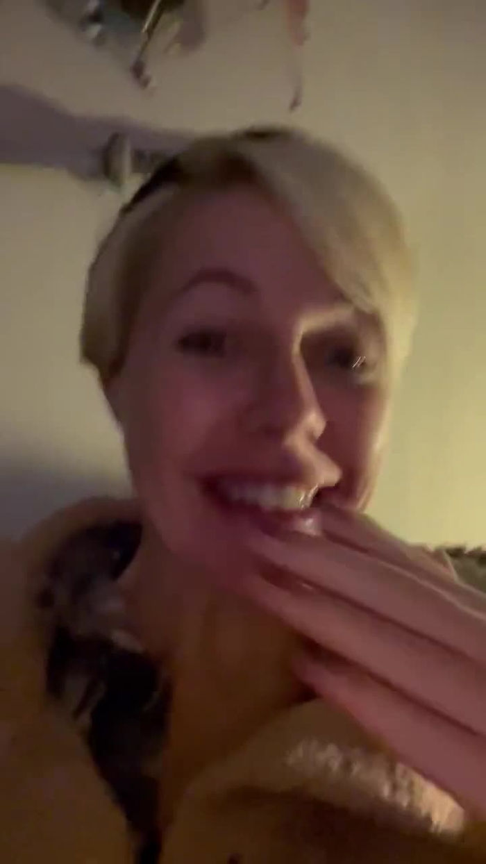 Genevieve Marie GenevieveNylen 2