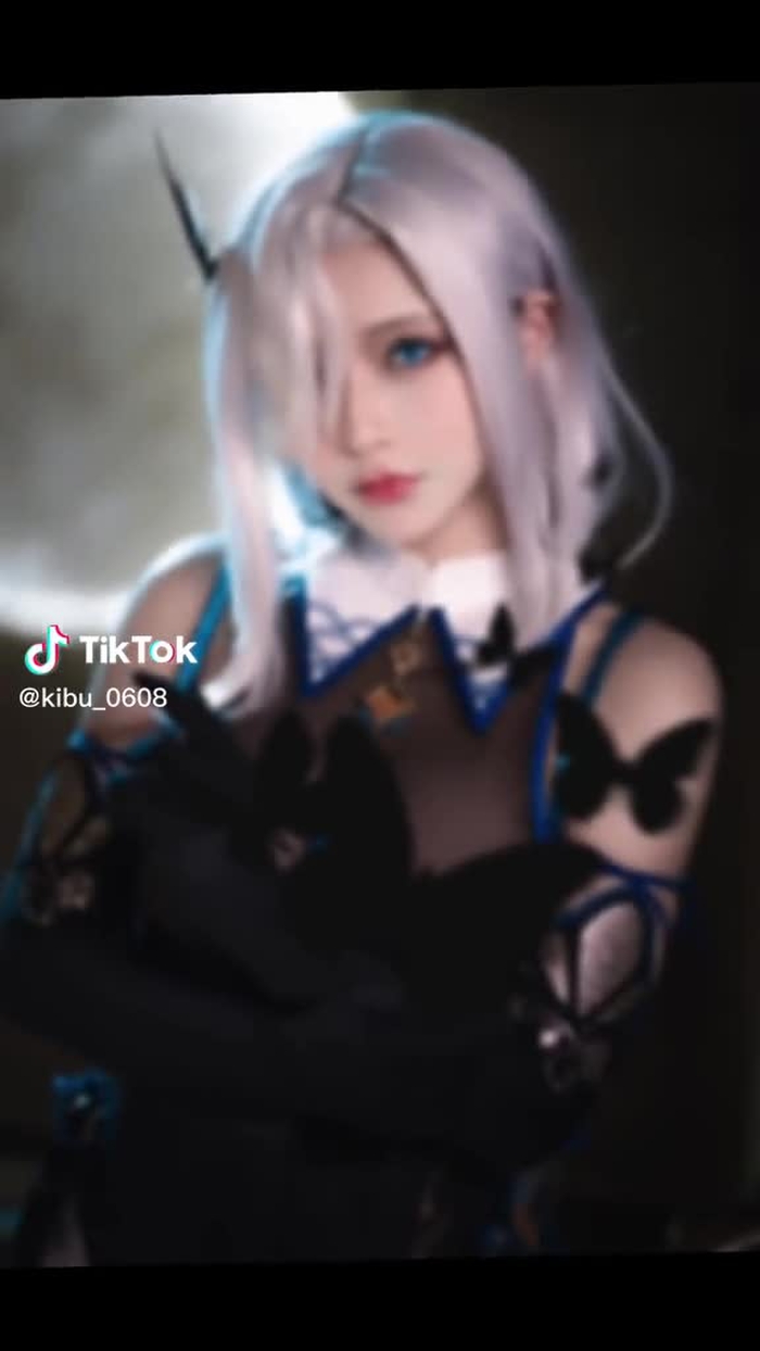聞こえたよ、心臓の鼓動💙🖤#cosplay #genshinimpact #genshinimpactcosplay #shenheco...