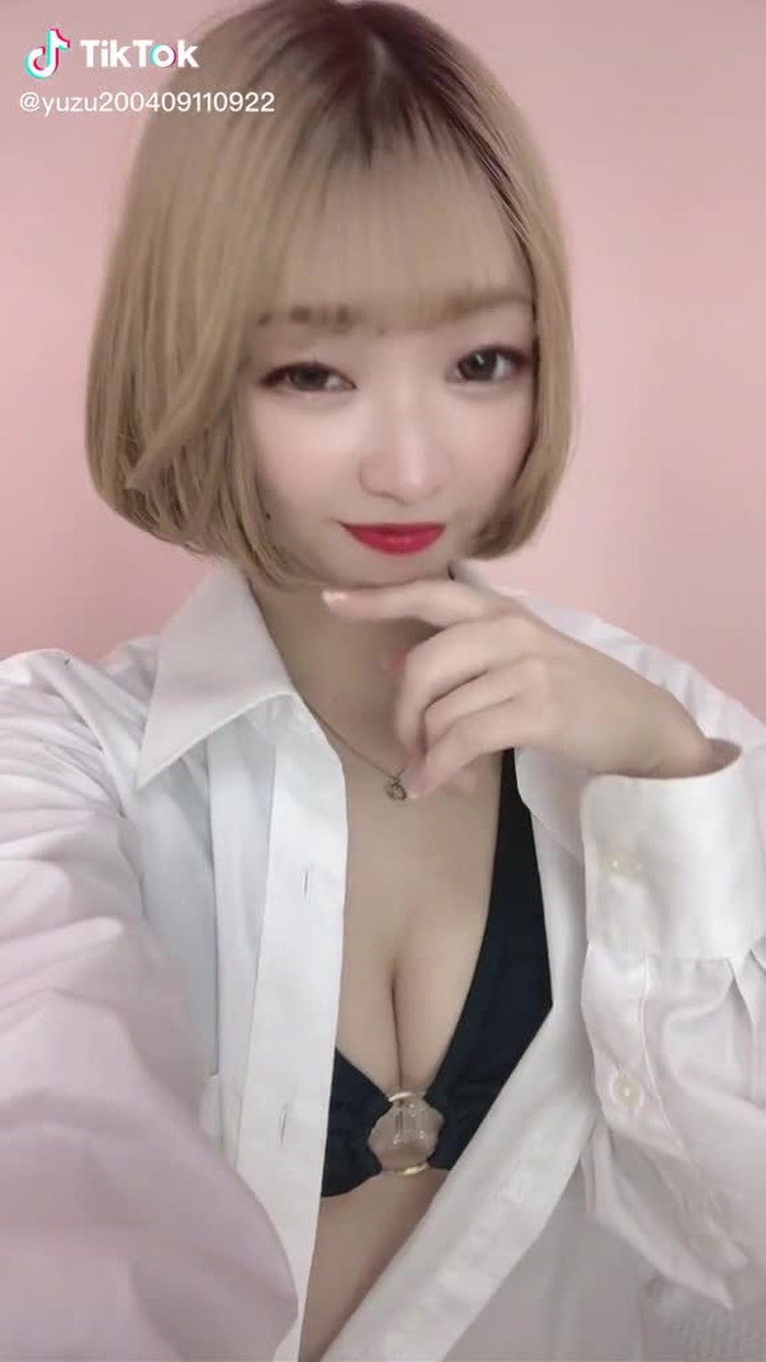 彼シャツ好き？👀 #fyp #follow #おすすめ #金髪ショート #ホワイトフィルター #ミスspa #フレッシュ撮影会 #ホワイト...