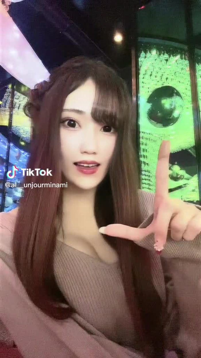 あけましておめでとうございます🎍🌅 今年もよろしくお願いします🙇🏻‍♀️✨ 今日からまた投稿していきます❕ #ditto #newj...