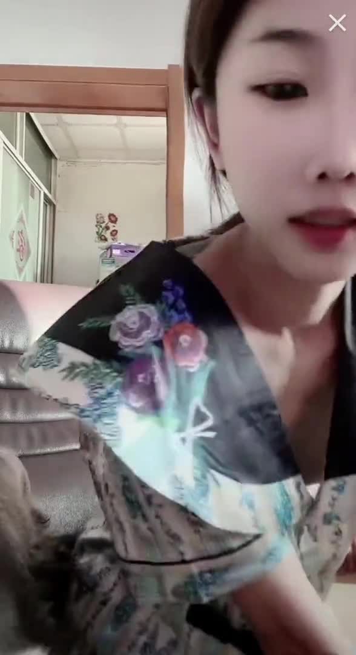 抖音露点 cao27280 2