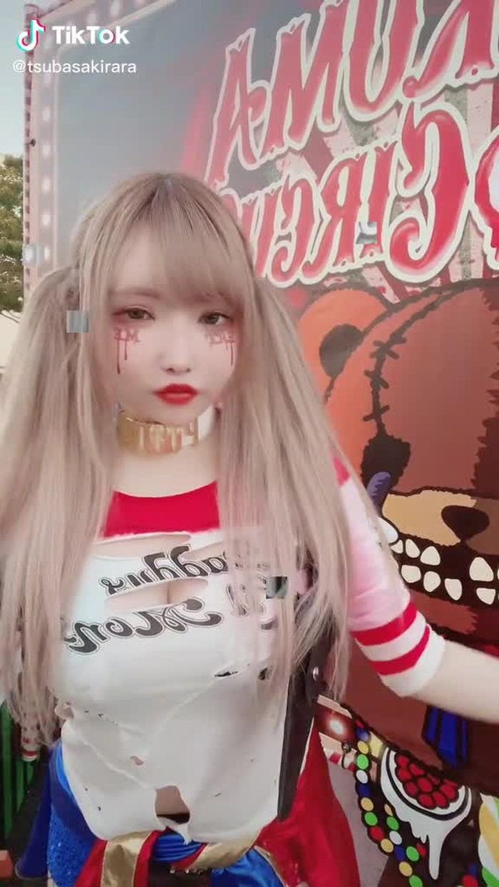 悪戯しちゃうよ❤️💙#ハッピーハロウィン🎃 #ハーレイクイン #一発撮り