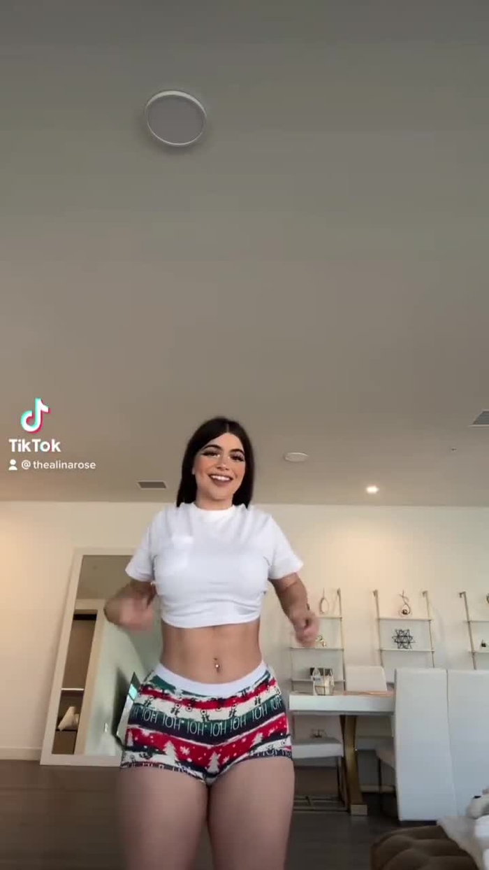 Alina The Hoekage 🌹 alinaa_rose9 4