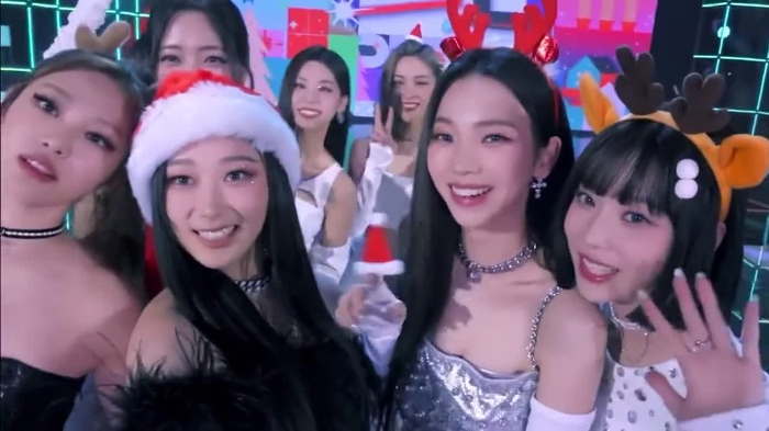 ITZY YUNA 신유나 ITZY_twt_YUNA 3