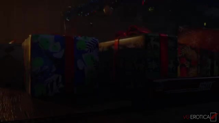 "All Ashe wants for Christmas is..." BBC. [VGErotica]