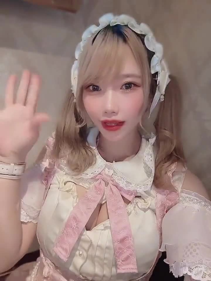 ひよと🐧🎀17.18.20(深夜)🌙·̩͙⋆͛ npnpnpichi