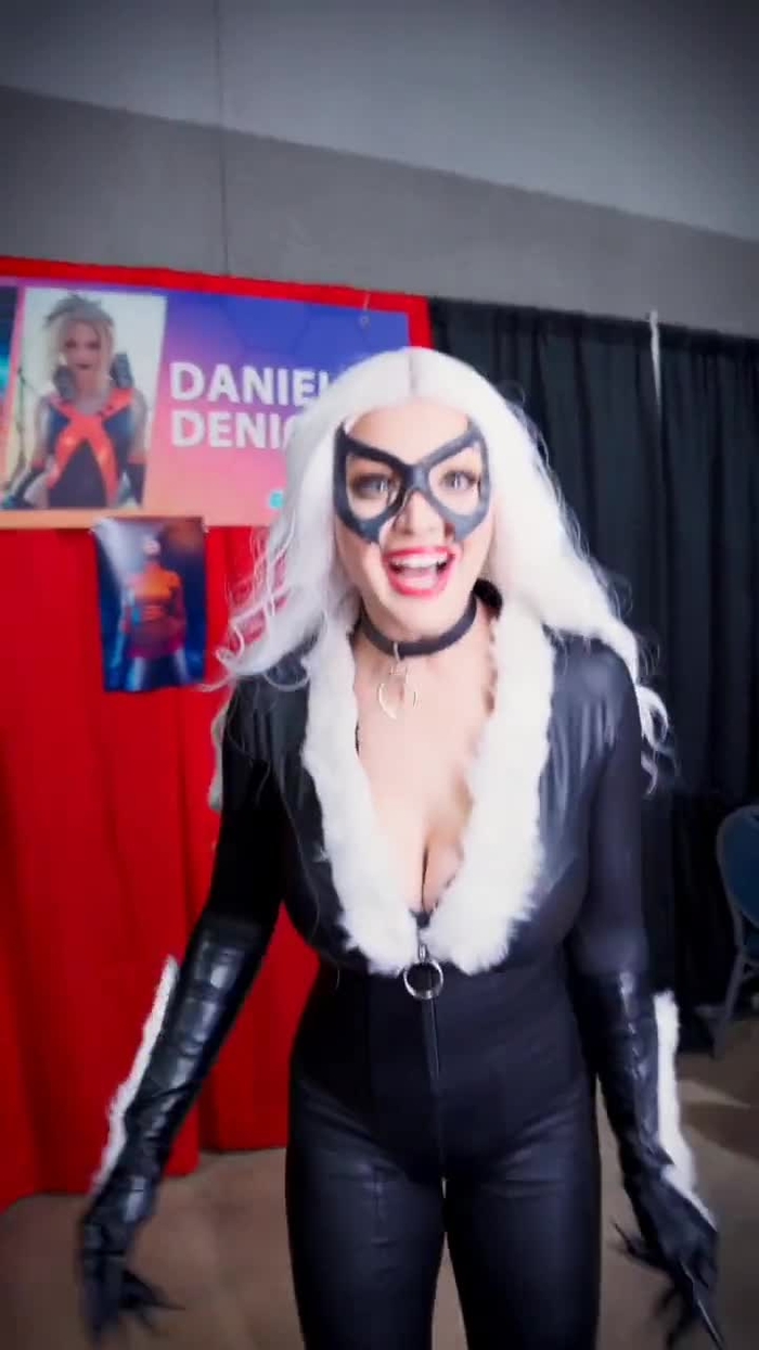 Danielle DeNicola daniellednicola 4