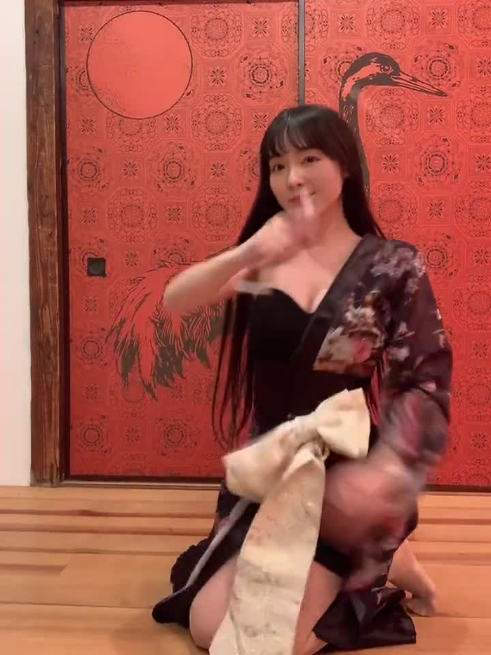 仲村まひろ mahironakamura 22