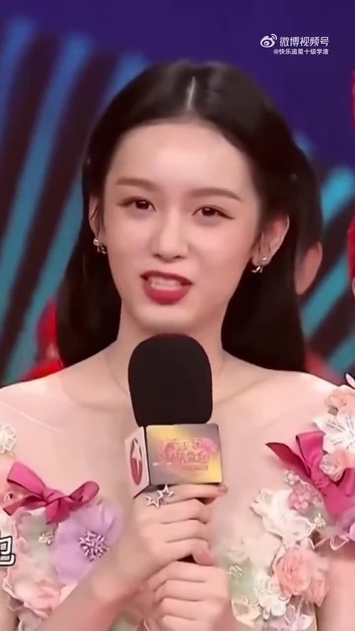 Simply Zhou Ye 周也 SimplyZhouYezi 12