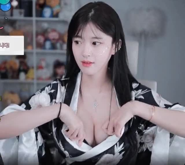 스트리머/BJ 움짤모음 seuteulimeoumj1 5
