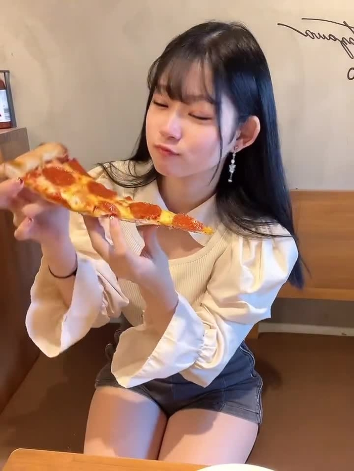 七瀬リズ🐱 liz_nyan0129 5