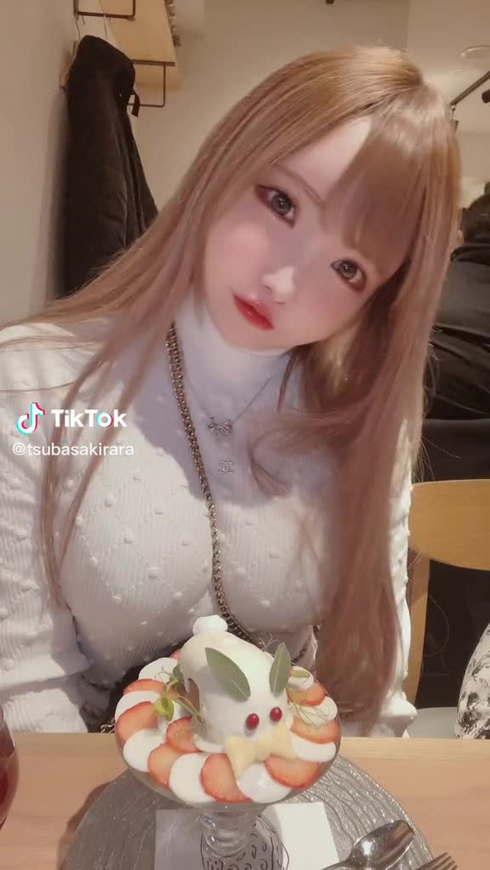 締めパフェ🍨🍓#日常vlog #締めパフェ #私服コーデ #おススメ
