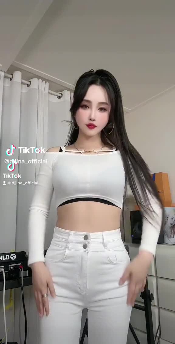 Have a wonderful weekend #디제이지나 #dj #femaledj #godjina #갓지나 #챌린지크리에이터